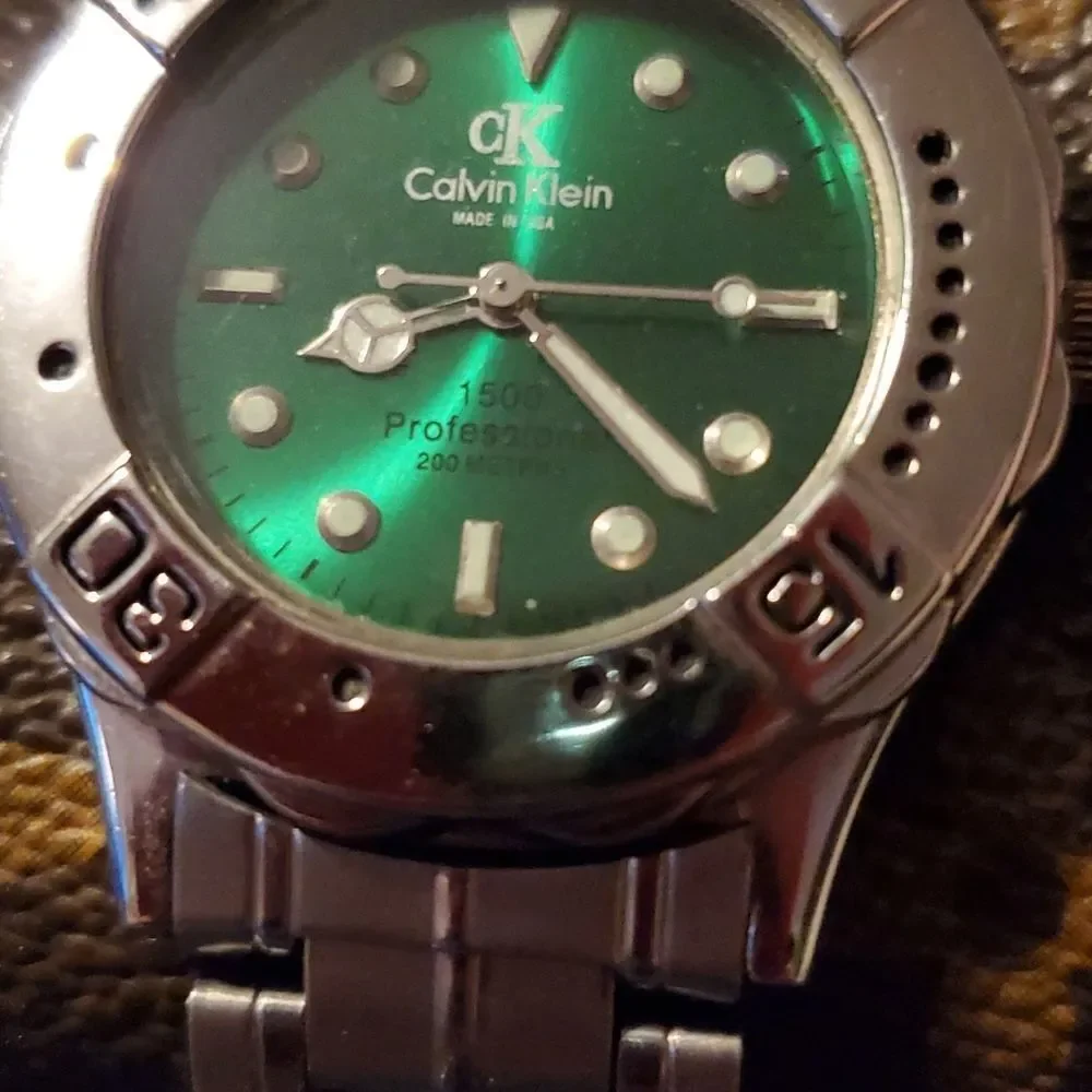 Vintage Calvin Klein 1500 Professional‎ Green Face Stainless Band 200 Meters